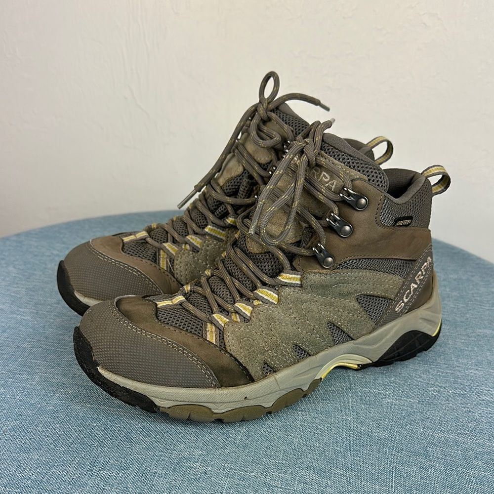 SCARPA Hiking Boots Gray Brown Gore-Tex High-Top Support And Traction Size W 7
